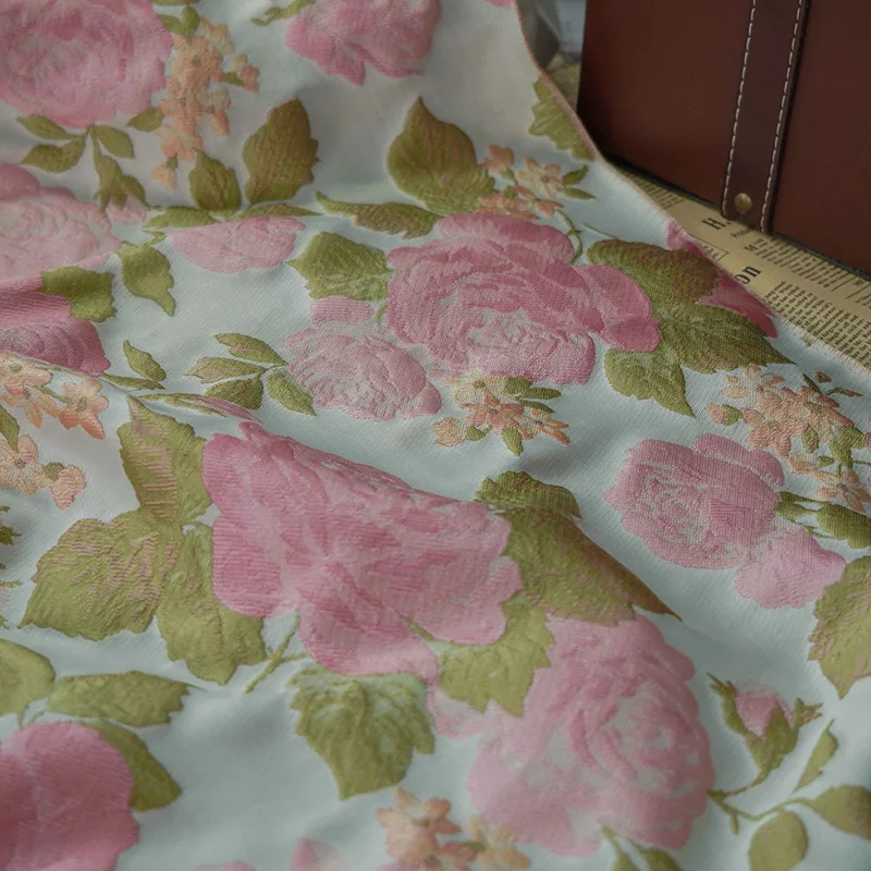 Tela Jacquard teñida con hilo  - Beauty Flower Makeup reseña y precio
