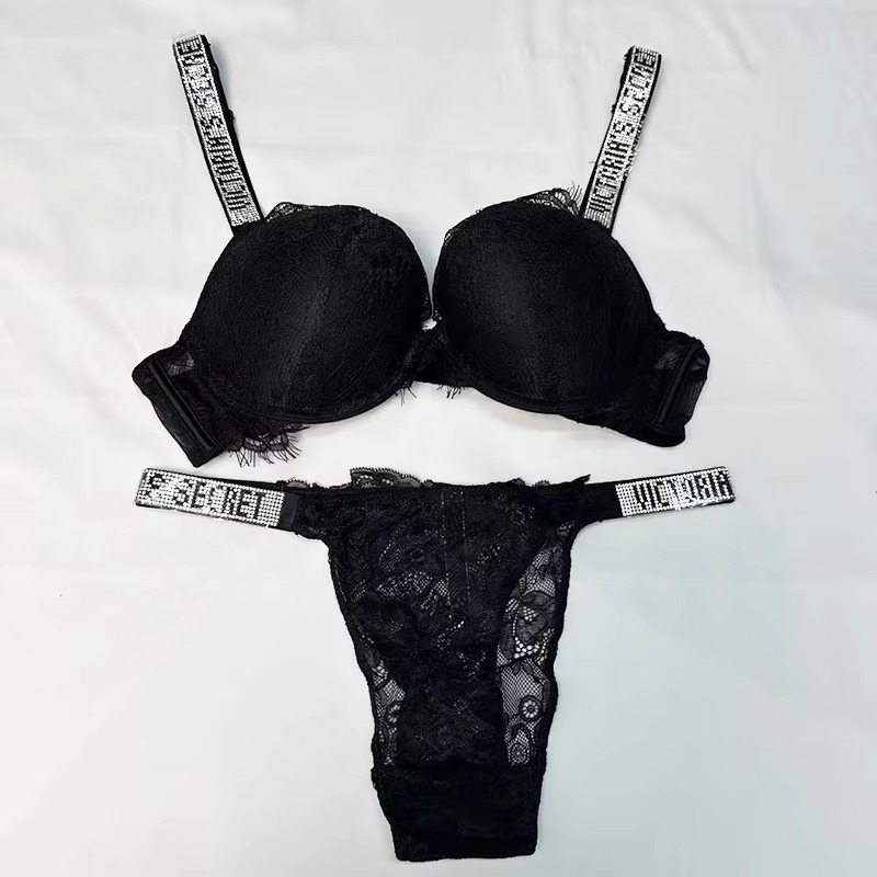 Conjunto de lencería de encaje - Beauty Makeup Louis Vuitton reseña y precio